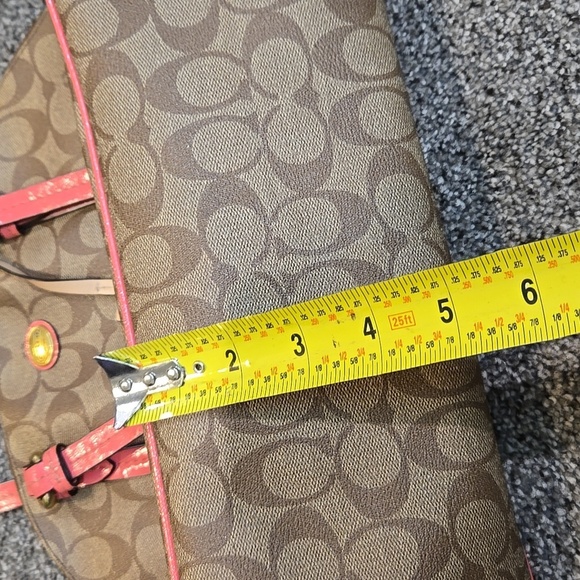 Coach Women  Peyton Signature Cora Logo  Domed Satchel F24606 - Picture 6 of 12